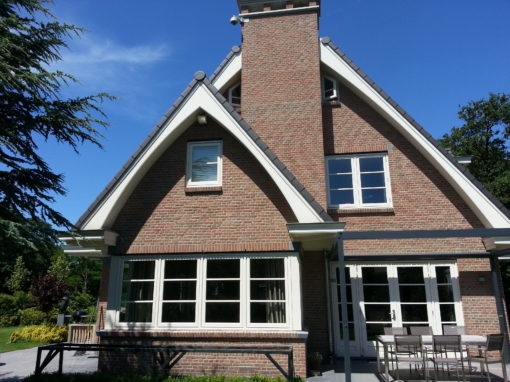 Binnen- en buitenschilderwerk nieuwbouwwoning Wassenaar